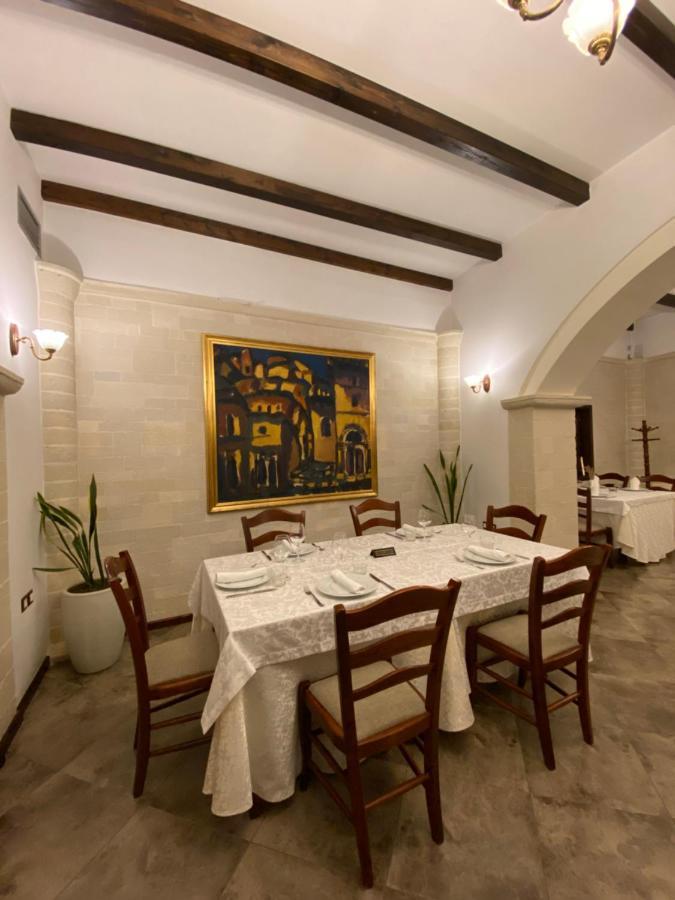 Boutique Hotel Muzaka Berat Exterior foto