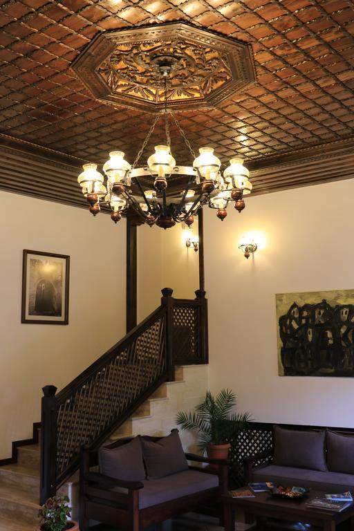 Boutique Hotel Muzaka Berat Exterior foto